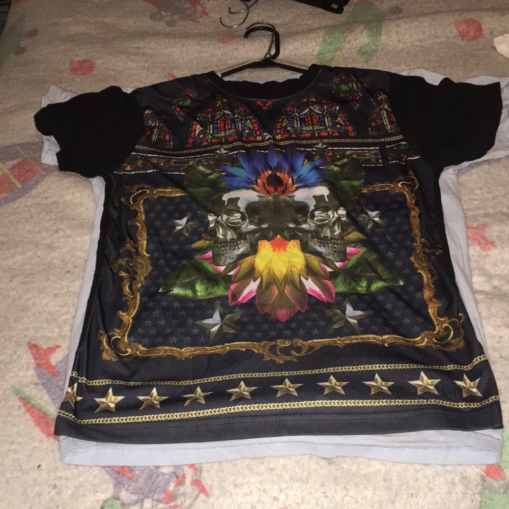 Like new nice shirts